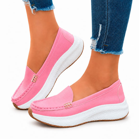 Women's Pebbled Chunky Platform Loafers