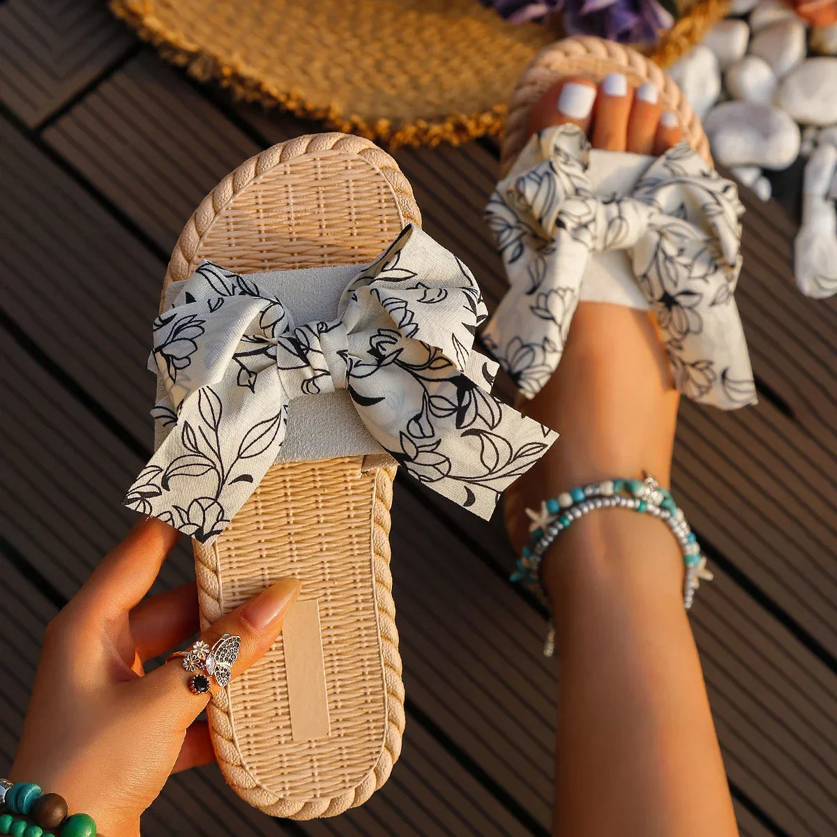 Women's Bow Detail Flat Sandals with Comfortable Slip-On Design