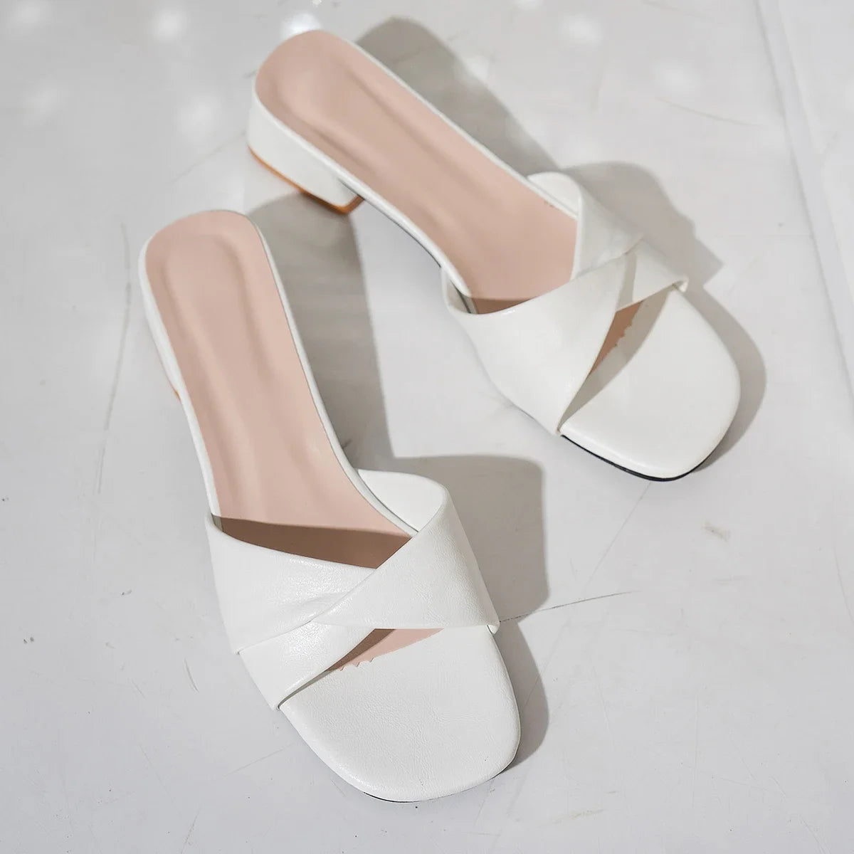 Women's Crossover Strap Flat Sandals with Square Toe