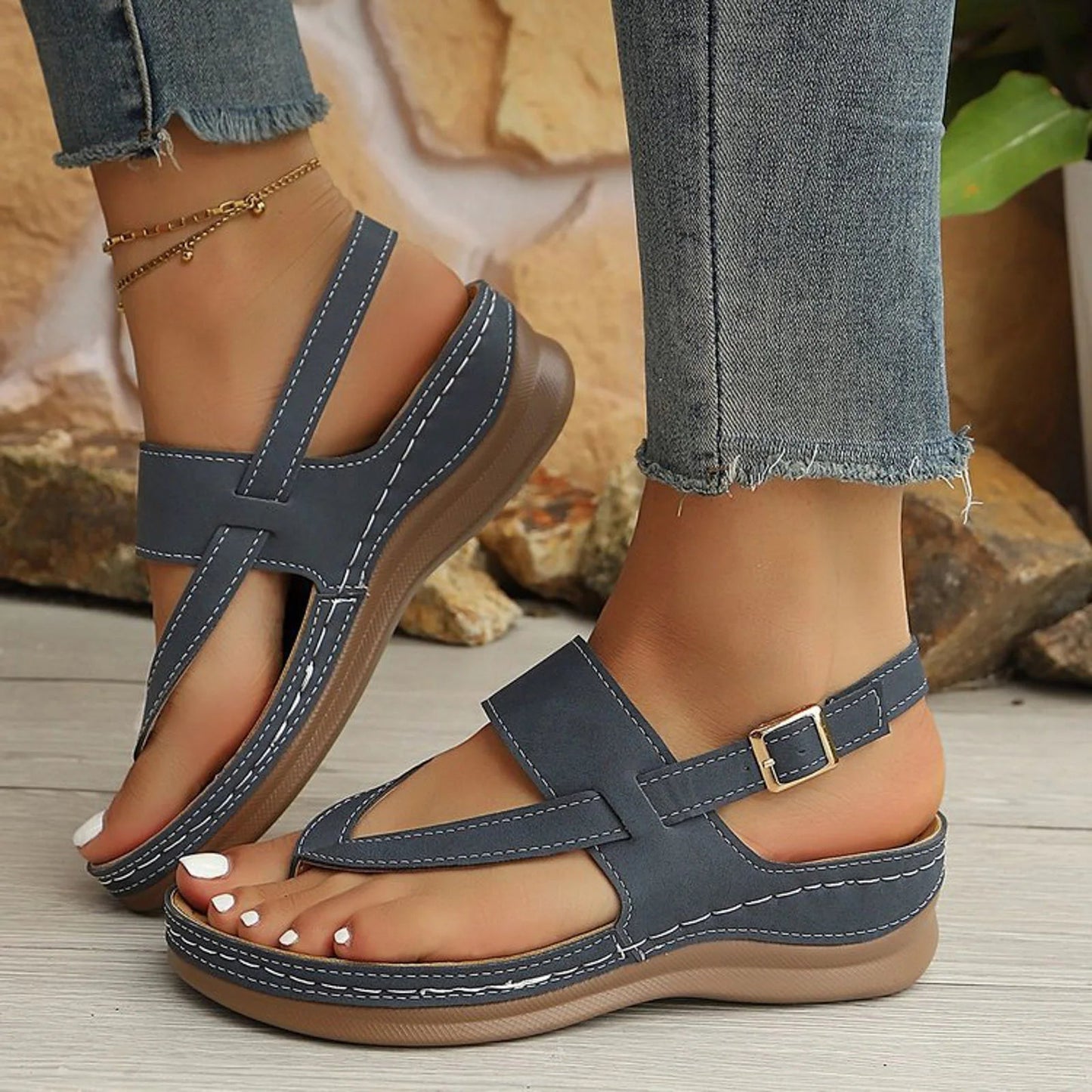 Women's Flat Toe-Post Sandals with Thick Shock-Absorbing Base