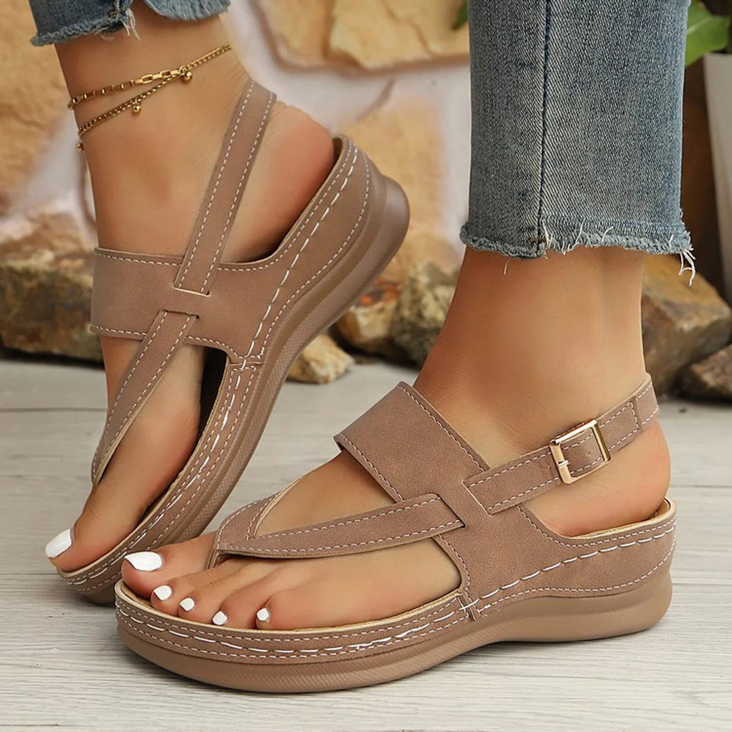Women's Flat Toe-Post Sandals with Thick Shock-Absorbing Base