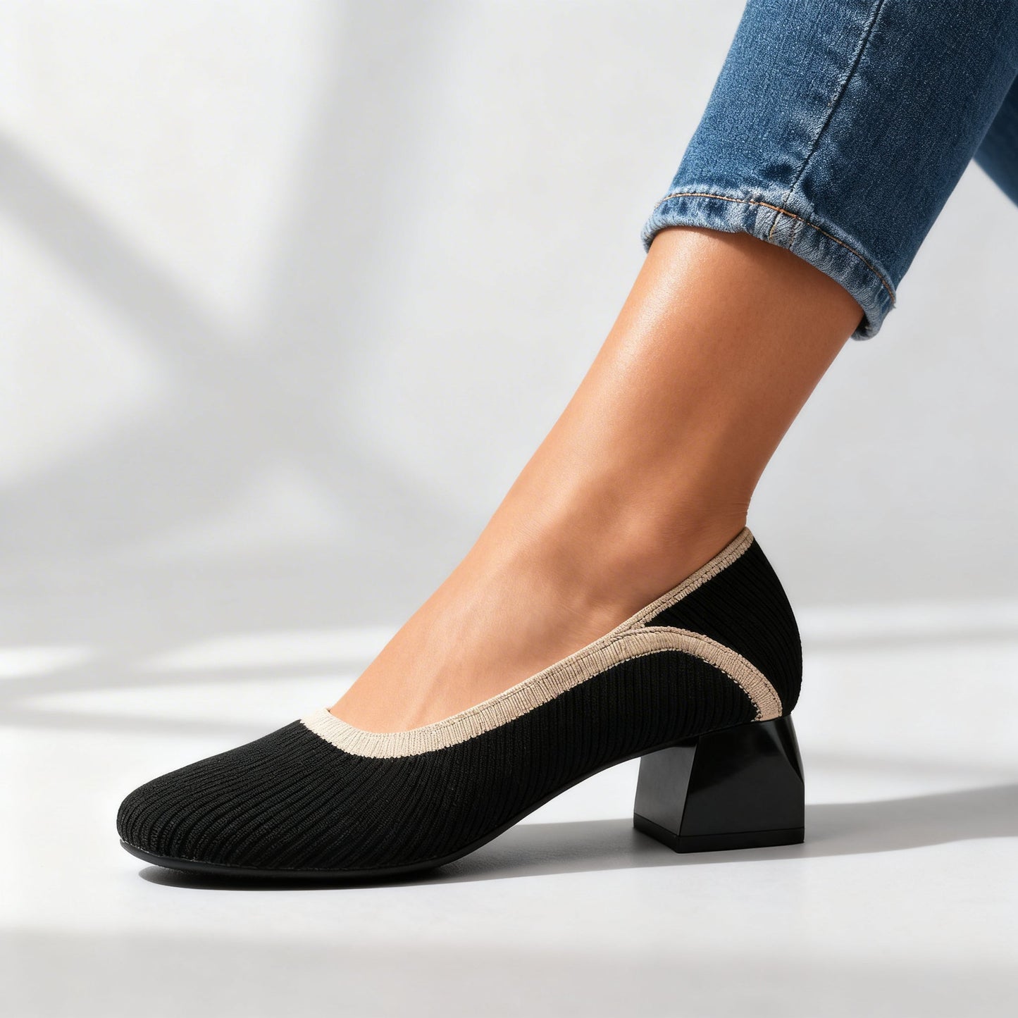 Women's Flexible Ribbed Block Heel Court Shoes