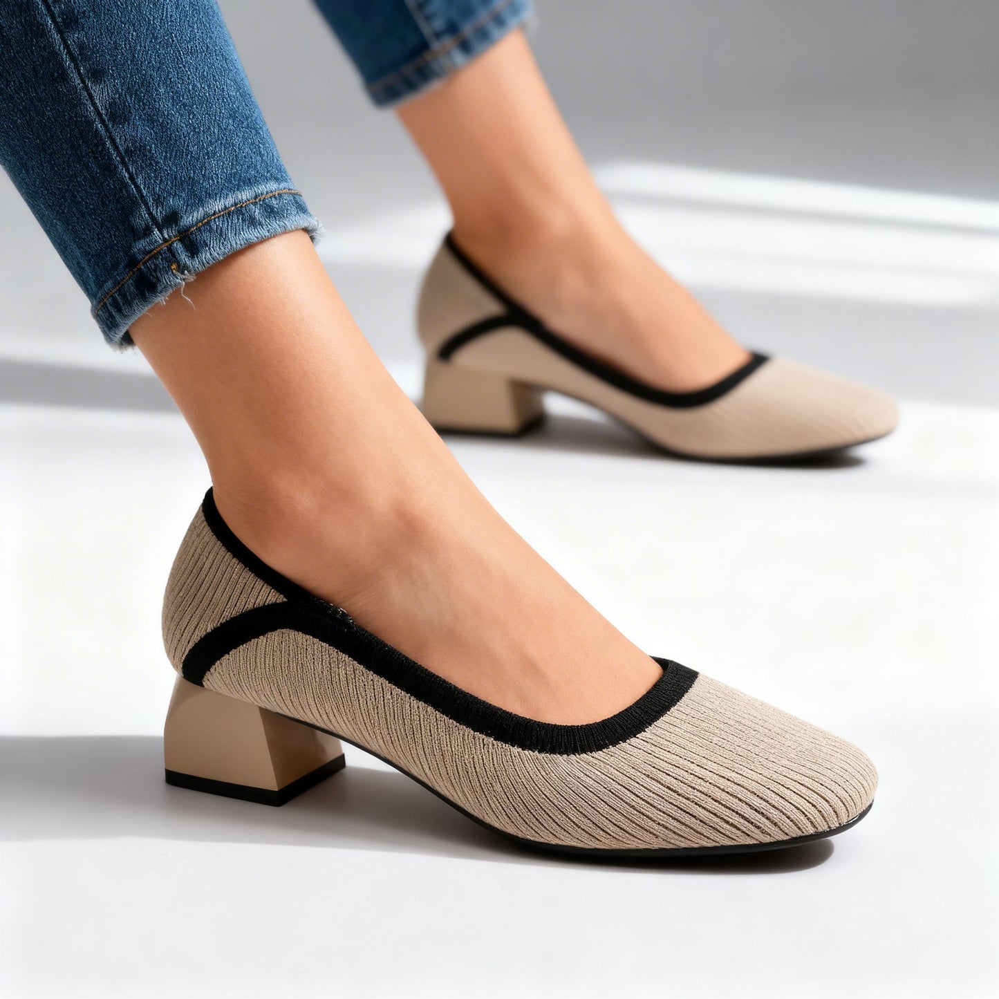 Women's Flexible Ribbed Block Heel Court Shoes