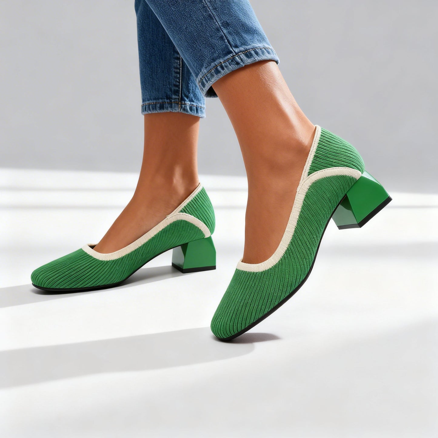 Women's Flexible Ribbed Block Heel Court Shoes