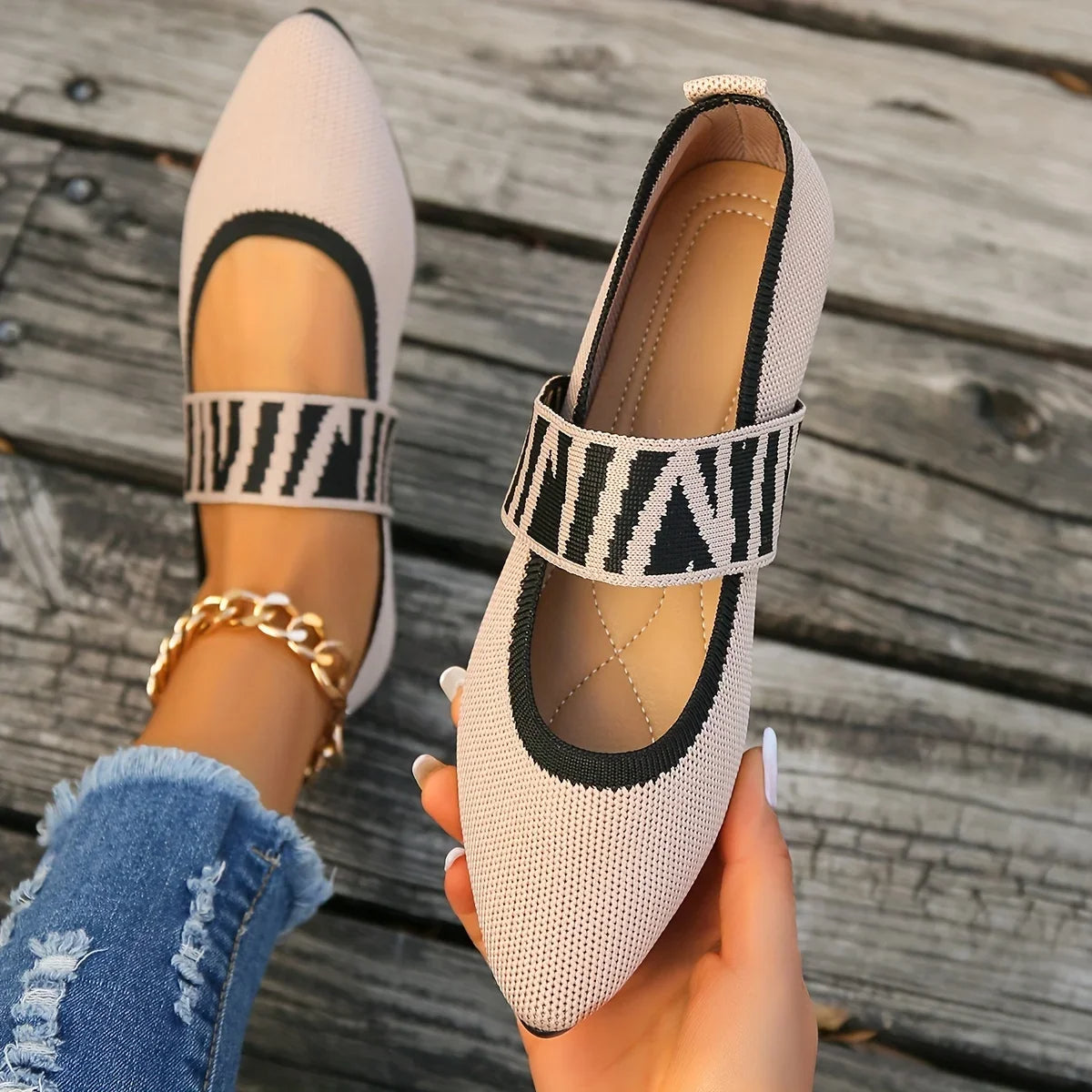 Women's Knit Pointed Toe Ballet Flats with Non-Slip Sole