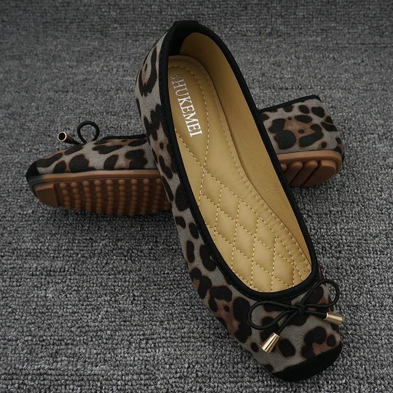 Women's Leopard Print Ballet Flats with Bow Detail