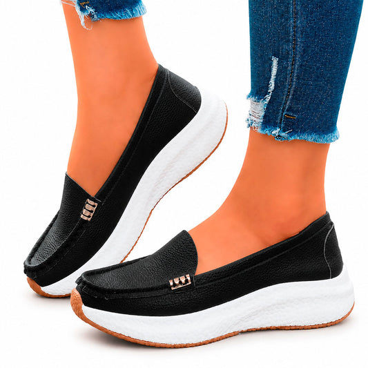 Women's Pebbled Chunky Platform Loafers
