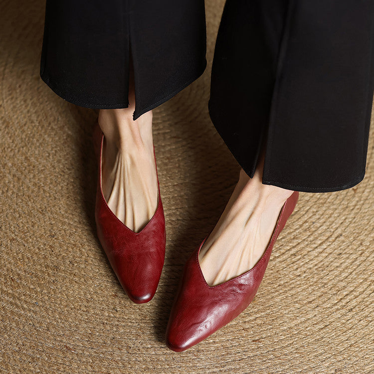Women's Pointed Toe Flat Mules with Cushioned Insole