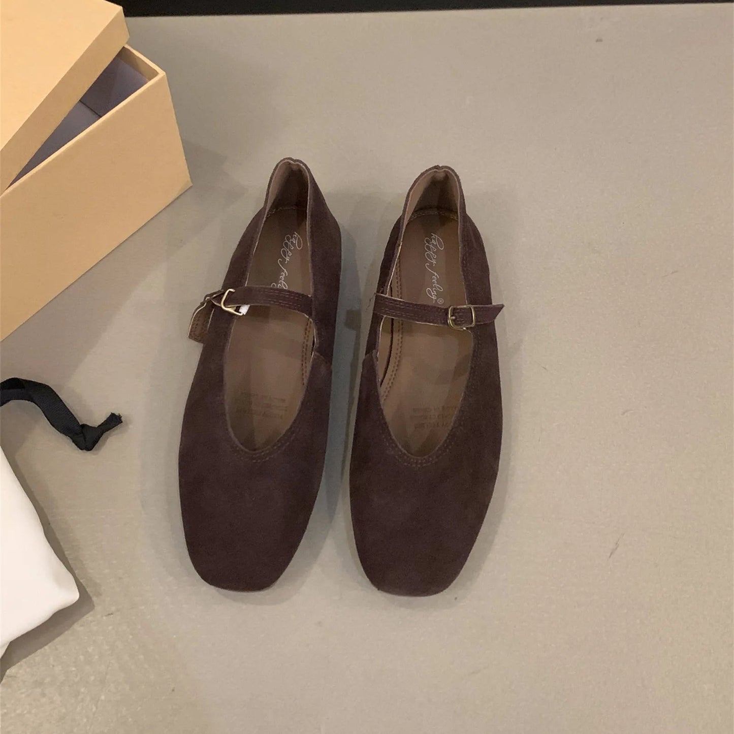 Women's Slip-On Flat Shoes with Round Toe Design