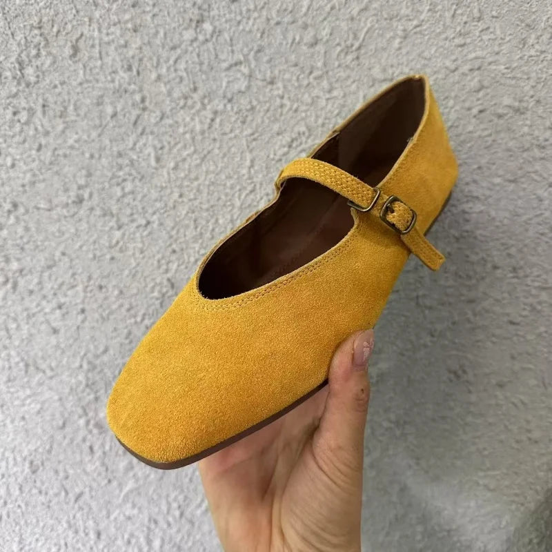 Women's Slip-On Flat Shoes with Round Toe Design